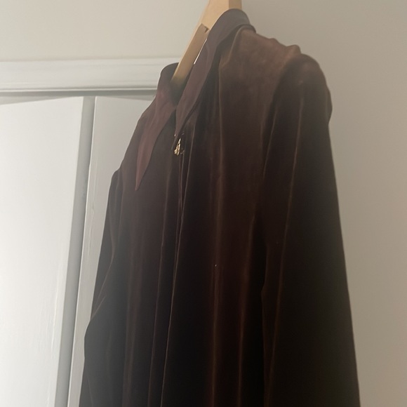 vintage Luxury Dress /bought 7 M ago in Paris. (gainedweight)can’t use it - Picture 8 of 9